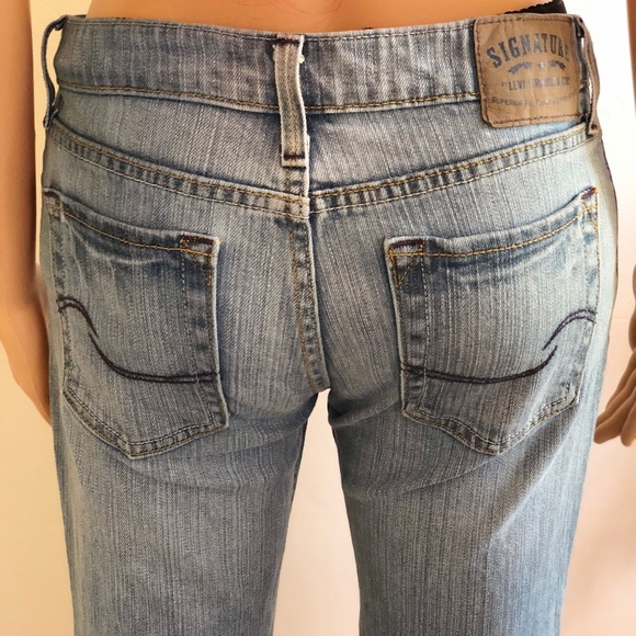 Levi’s signature jr, size 5 jeans low, slim, flare - Picture 6 of 7